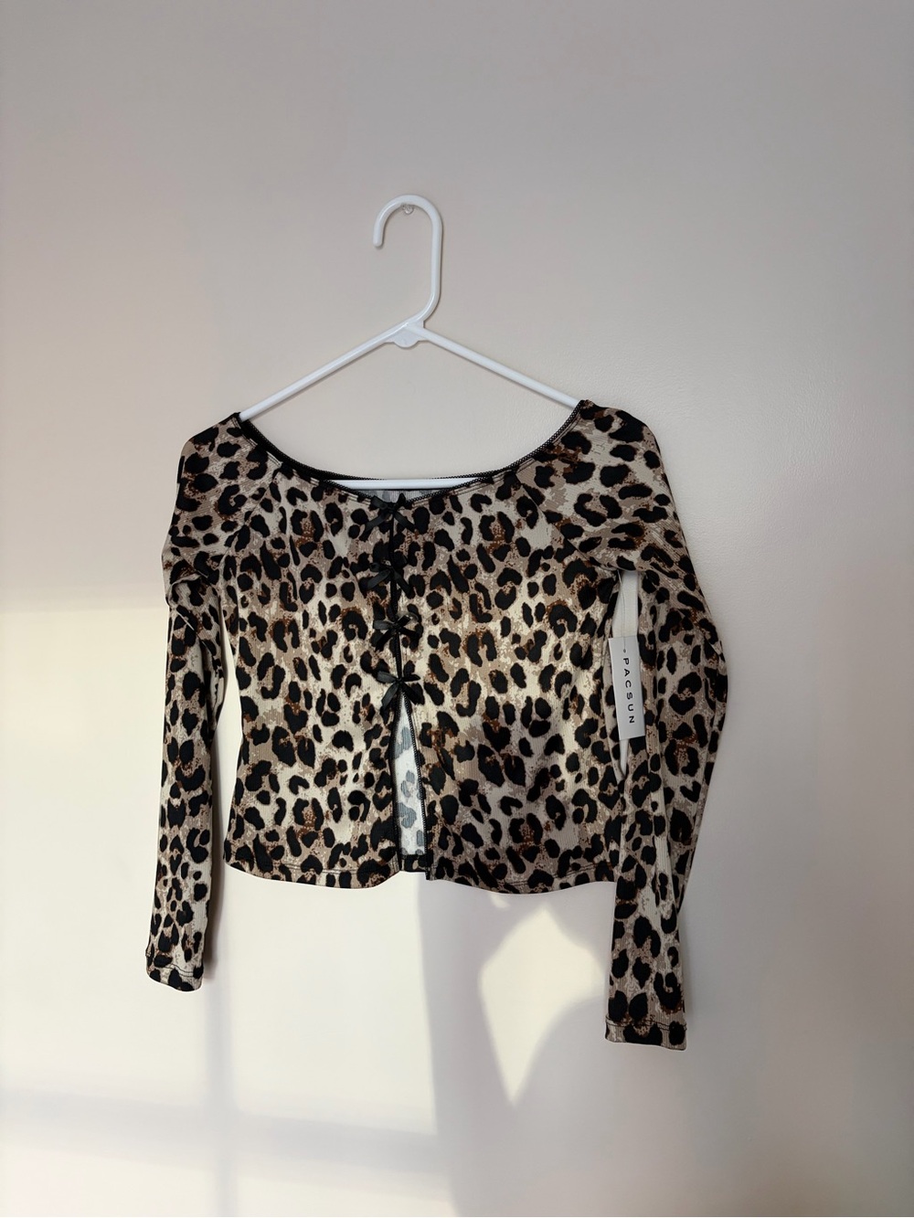 PacSun Leopard Print Long Sleeve Crop Top - Beige/Brown/Black